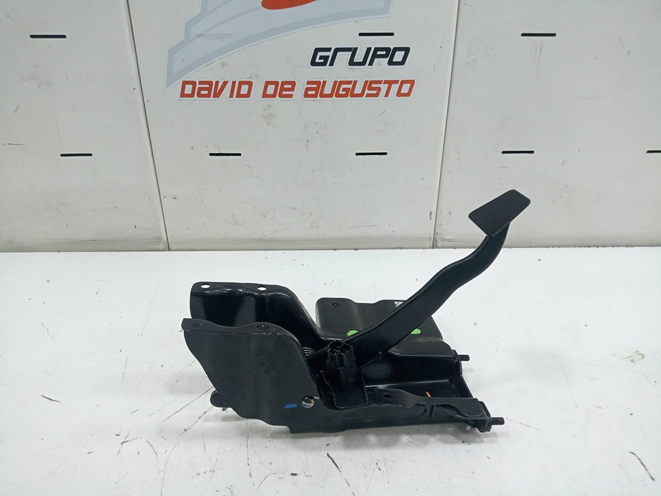 Pedal freno fuso canter 3s13   |   01.13 